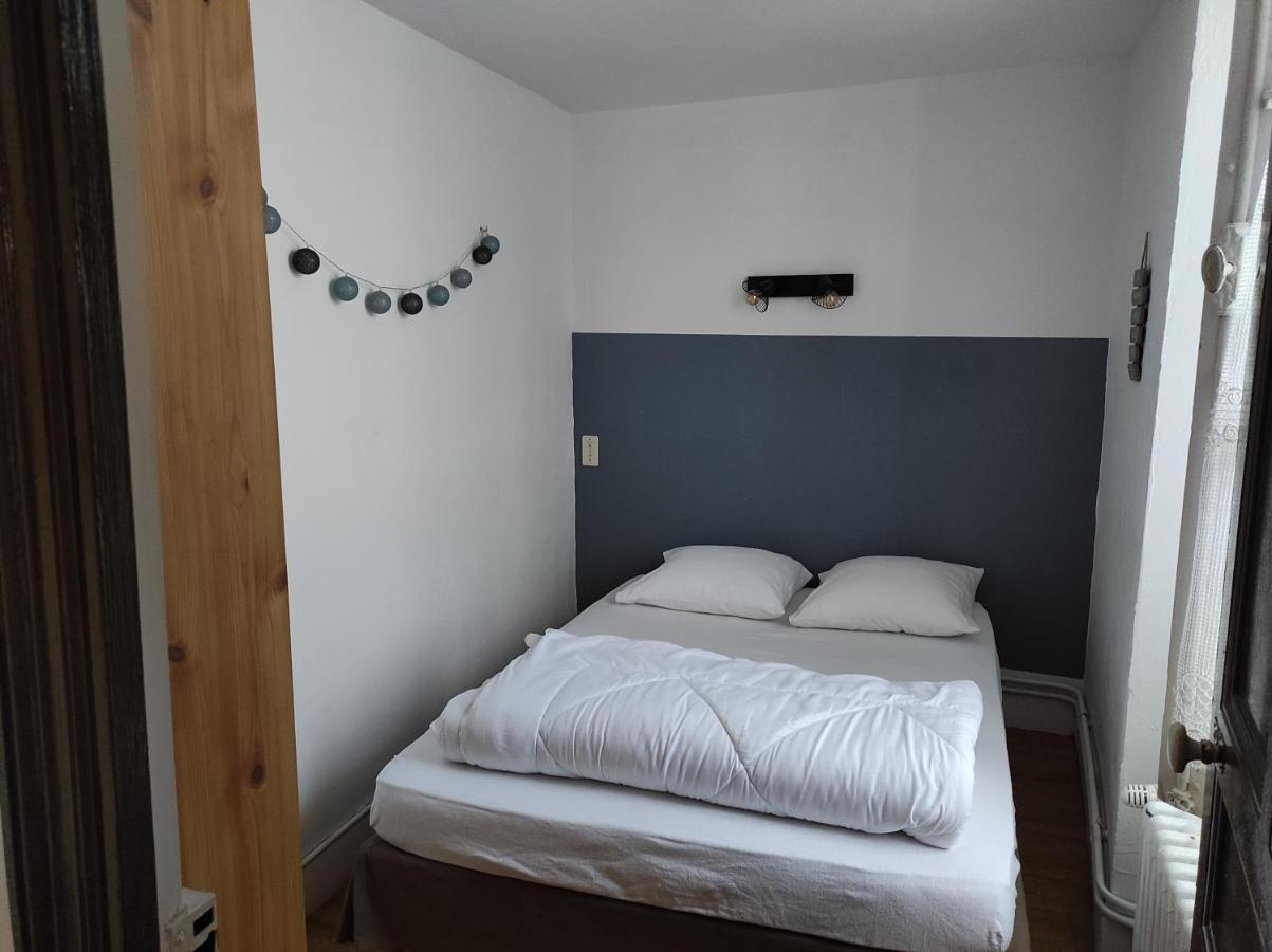 Maison De Village Dans Une Rue Calme Ax-les-Thermes Dış mekan fotoğraf