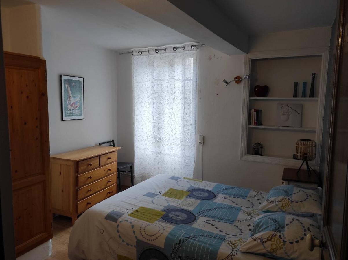 Maison De Village Dans Une Rue Calme Ax-les-Thermes Dış mekan fotoğraf